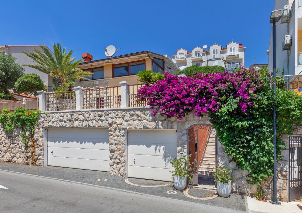 Cosy Apartment Close To Lapad Promenade And Beach ドゥブロブニク エクステリア 写真